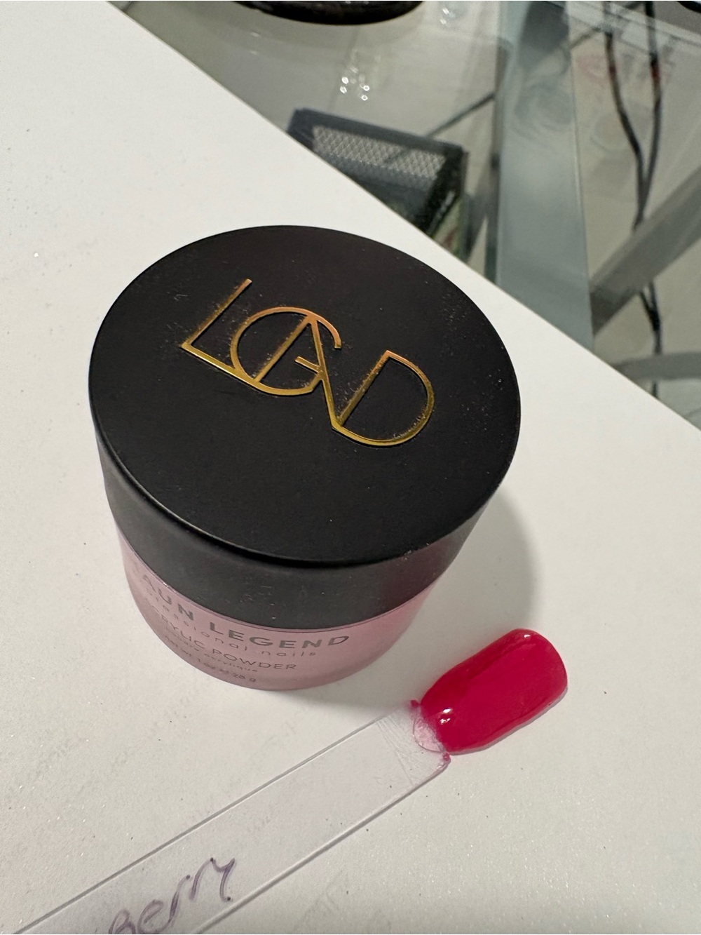 Chaun Legend Barley Berry pink dip nail powder